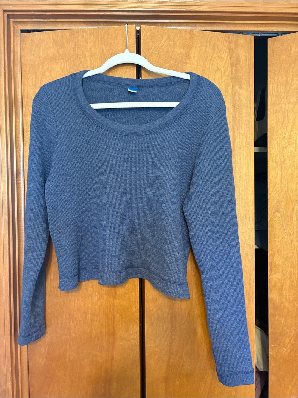 Old Navy Women's Blue Long-Sleeve Waffle Knit Pullover Top